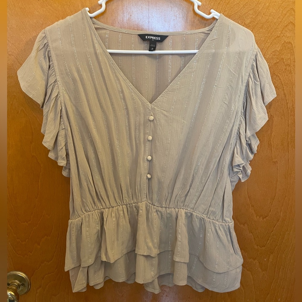 Short sleeve ruffle blouse from Express size medium